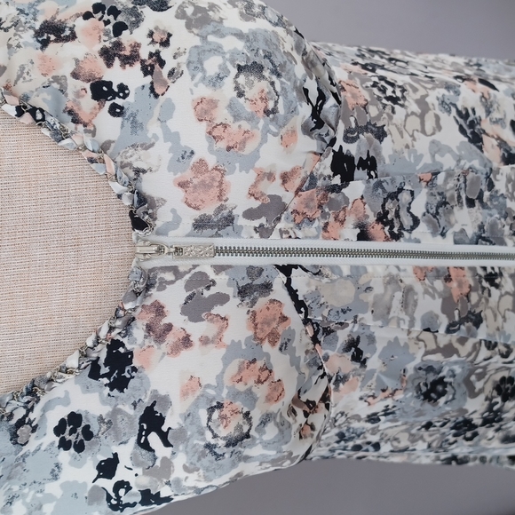 Kensie Floral sleeveless Dress Size M - Picture 9 of 11